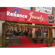 Reliance Jewels launches in Indore